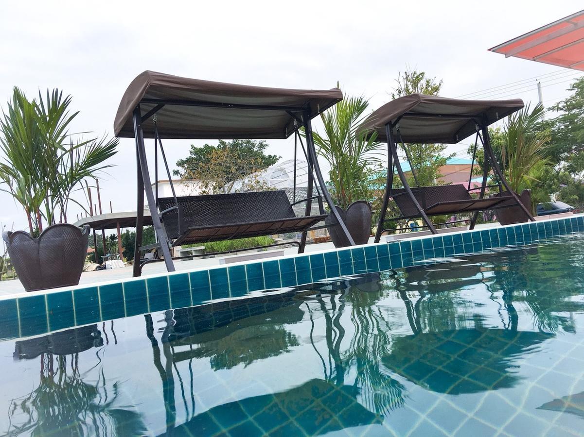 Menam Resort 나콘빠톰 외부 사진