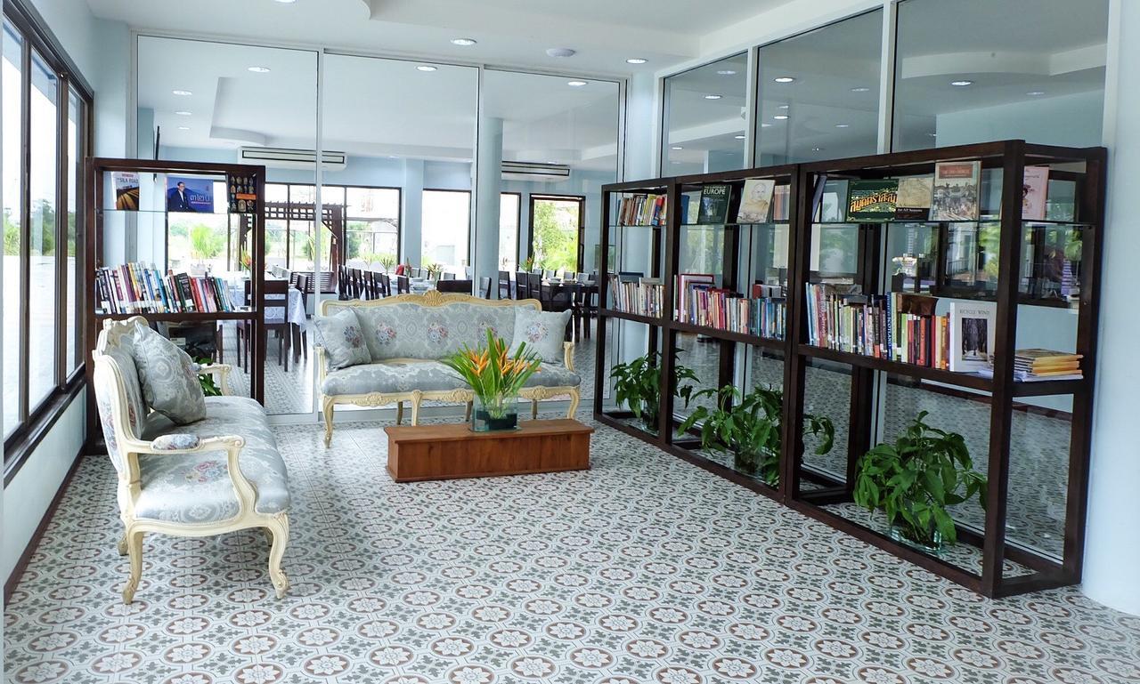 Menam Resort 나콘빠톰 외부 사진