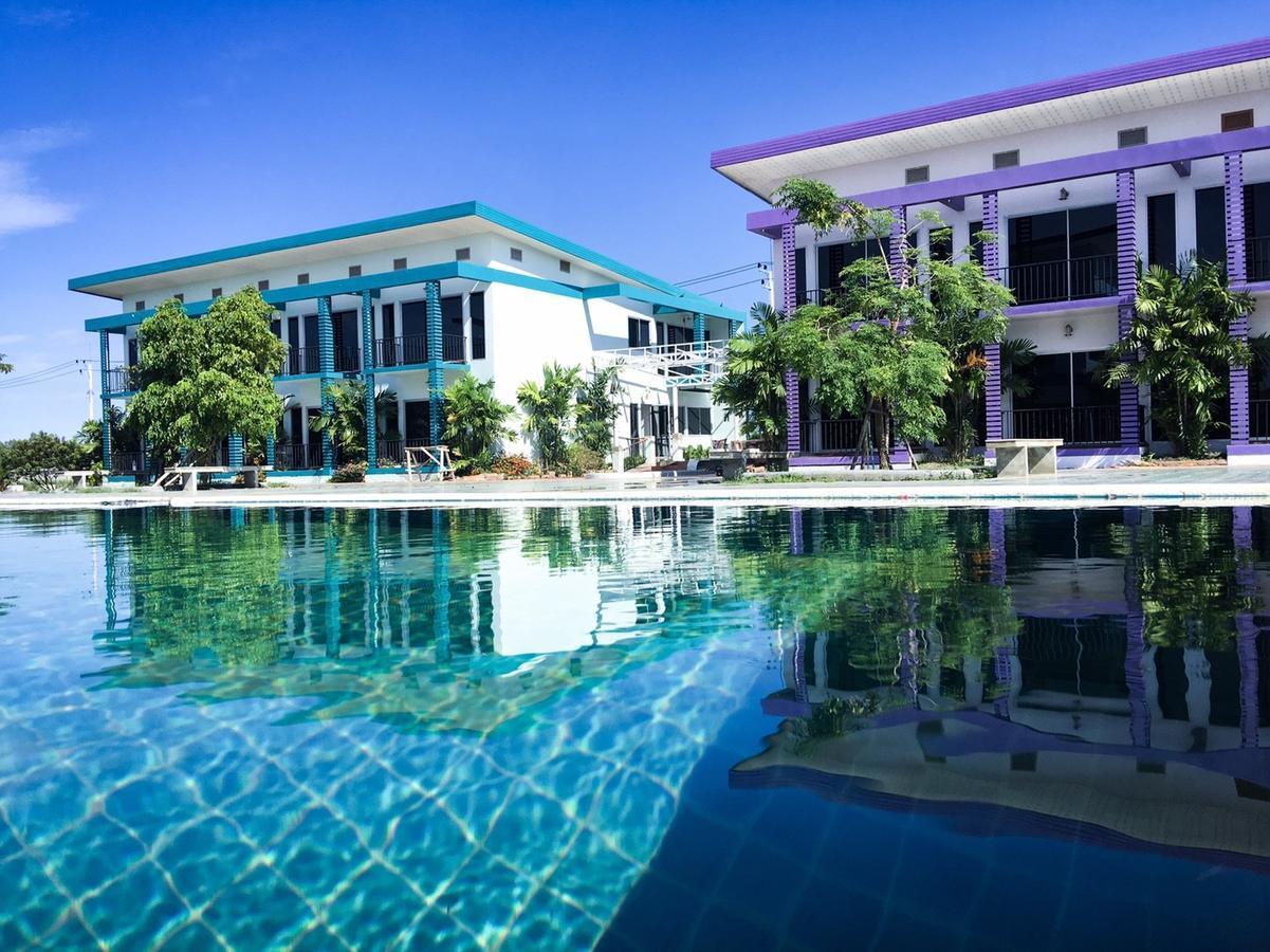 Menam Resort 나콘빠톰 외부 사진